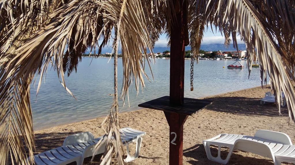 Milutinov Dvor Apartments Vrsi Dış mekan fotoğraf